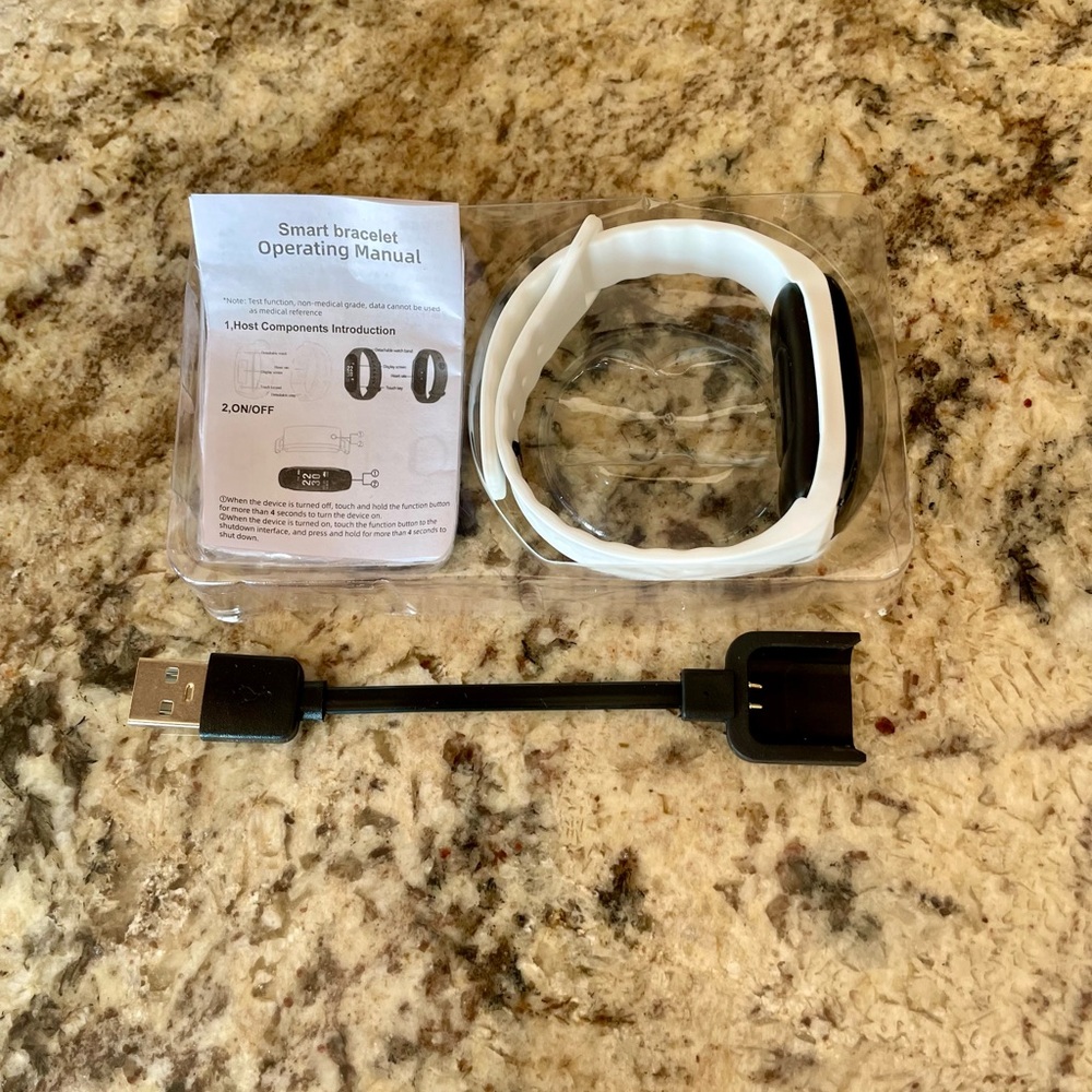 Smart Bracelet with Touchscreen Display